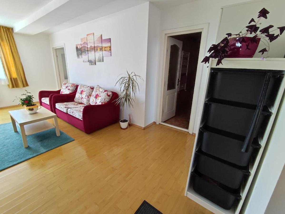 M K L Studio Alba Iulia Luaran gambar